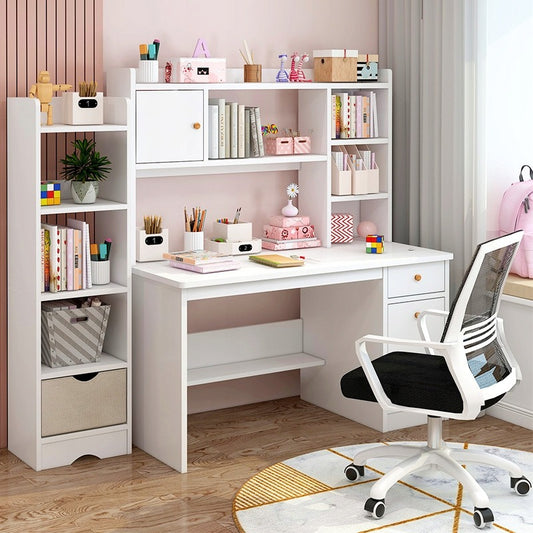 Birou practic alb pentru computer în stil scandinav